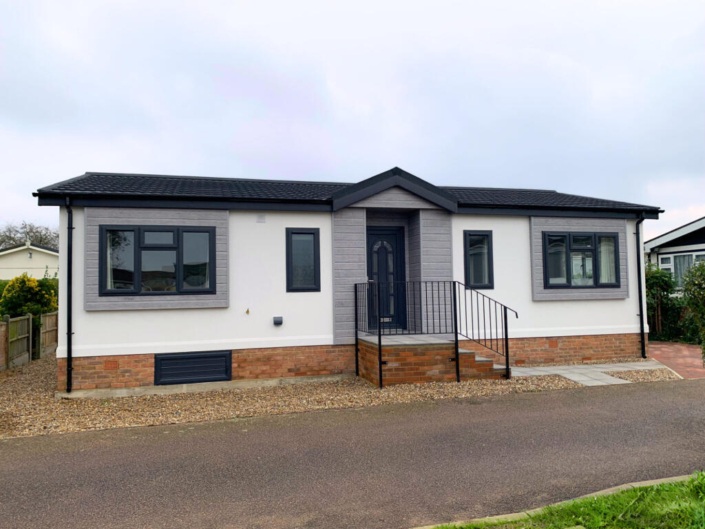 Residential Park Homes for sale at Marshmoor Park, Hatfield, Hertfordshire