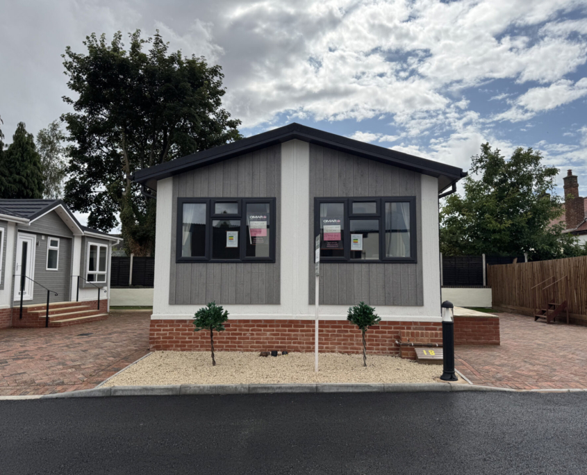 Residential Park Homes for sale at Crofters Vale, Barlestone, Warwickshire